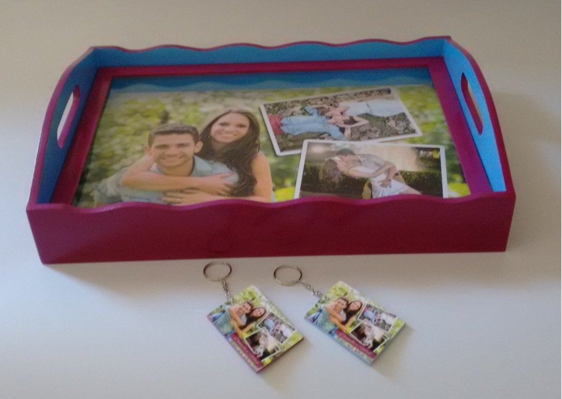 Bandeja com vidro personalizada Bandeja com vidro personalizada