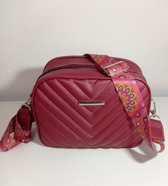 Bolsa Laura Marsala
